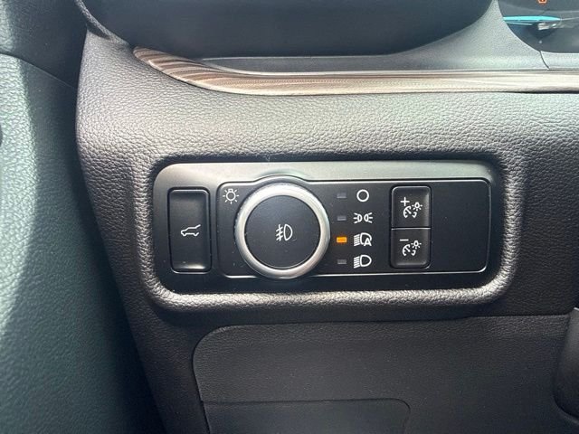Used 2023 White Metallic Ford Limited image 14