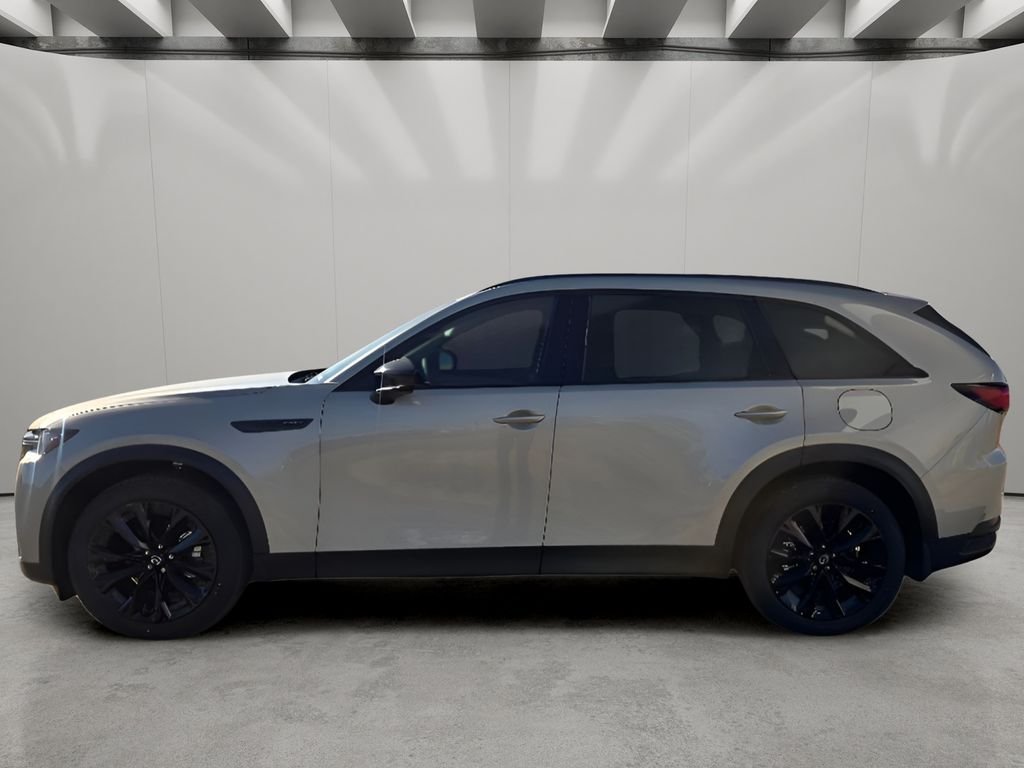 Used 2025 Platinum Quartz Mazda Premium Sport image 2