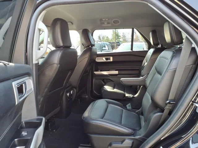 2022 Ford Explorer Limited - Photo 14