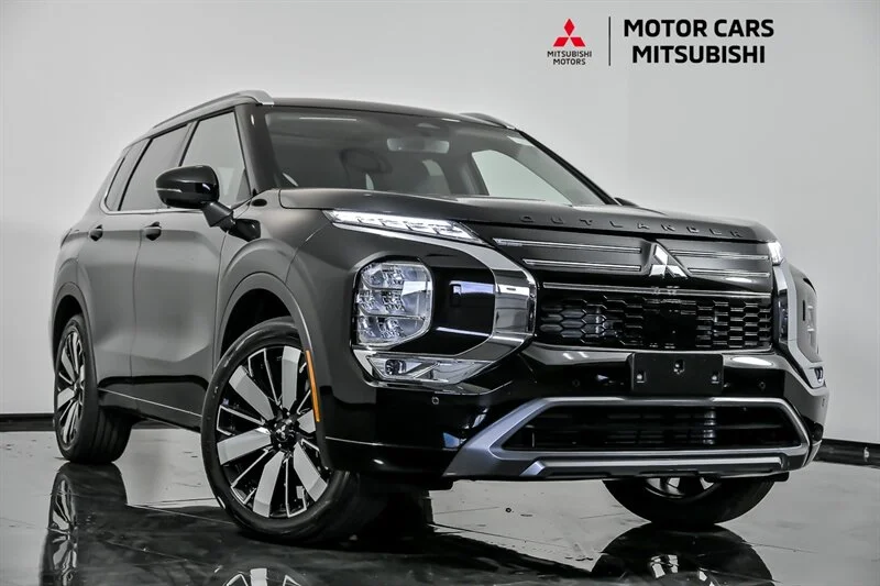 2026 Mitsubishi Outlander SEL S-AWC's photo