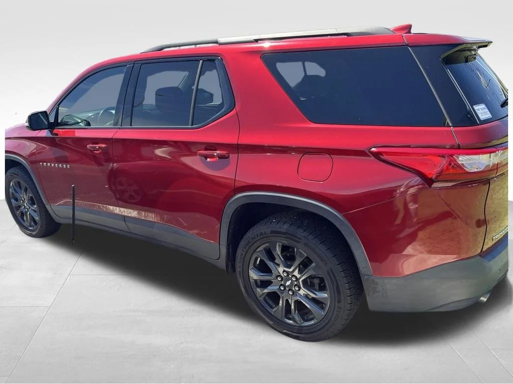 Used 2018 Red Chevrolet RS image 18