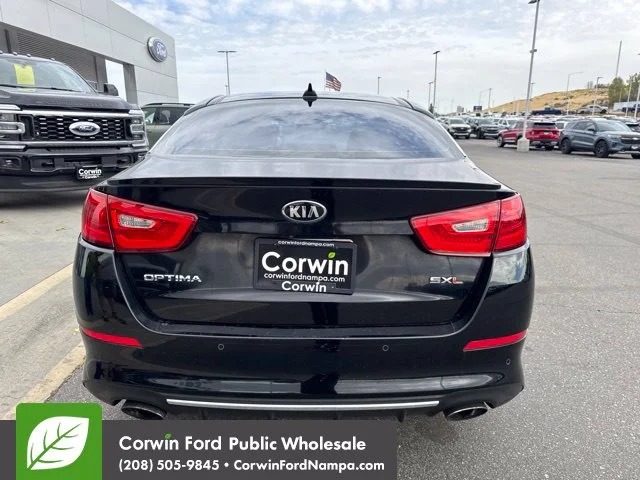 Used 2015 Black Kia SXL image 5