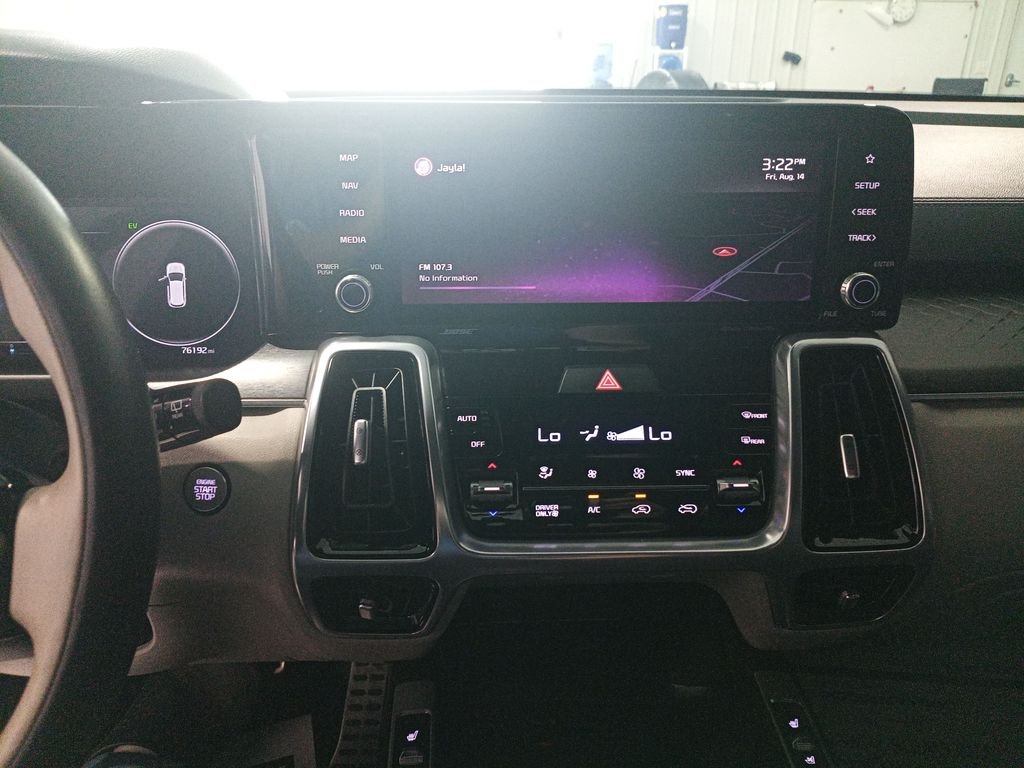 Used 2022 White Kia SX Prestige image 20