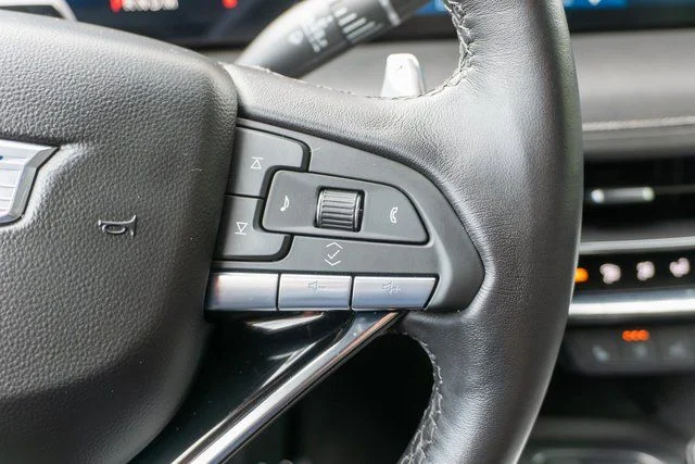 Used 2025 Black Cadillac Premium Luxury image 31