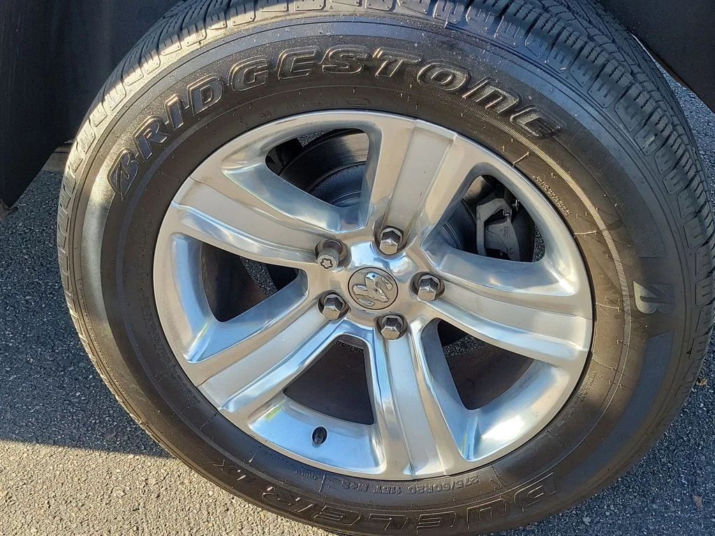 Used 2015 Silver Ram Sport image 3