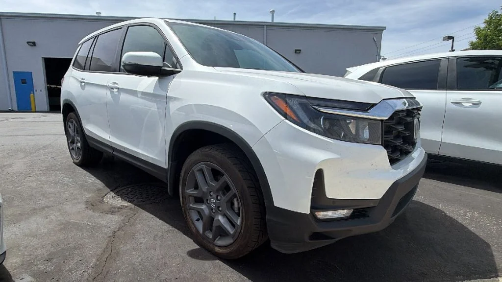 2023 Honda Passport 3.5 EX-L 4WD Auto's photo