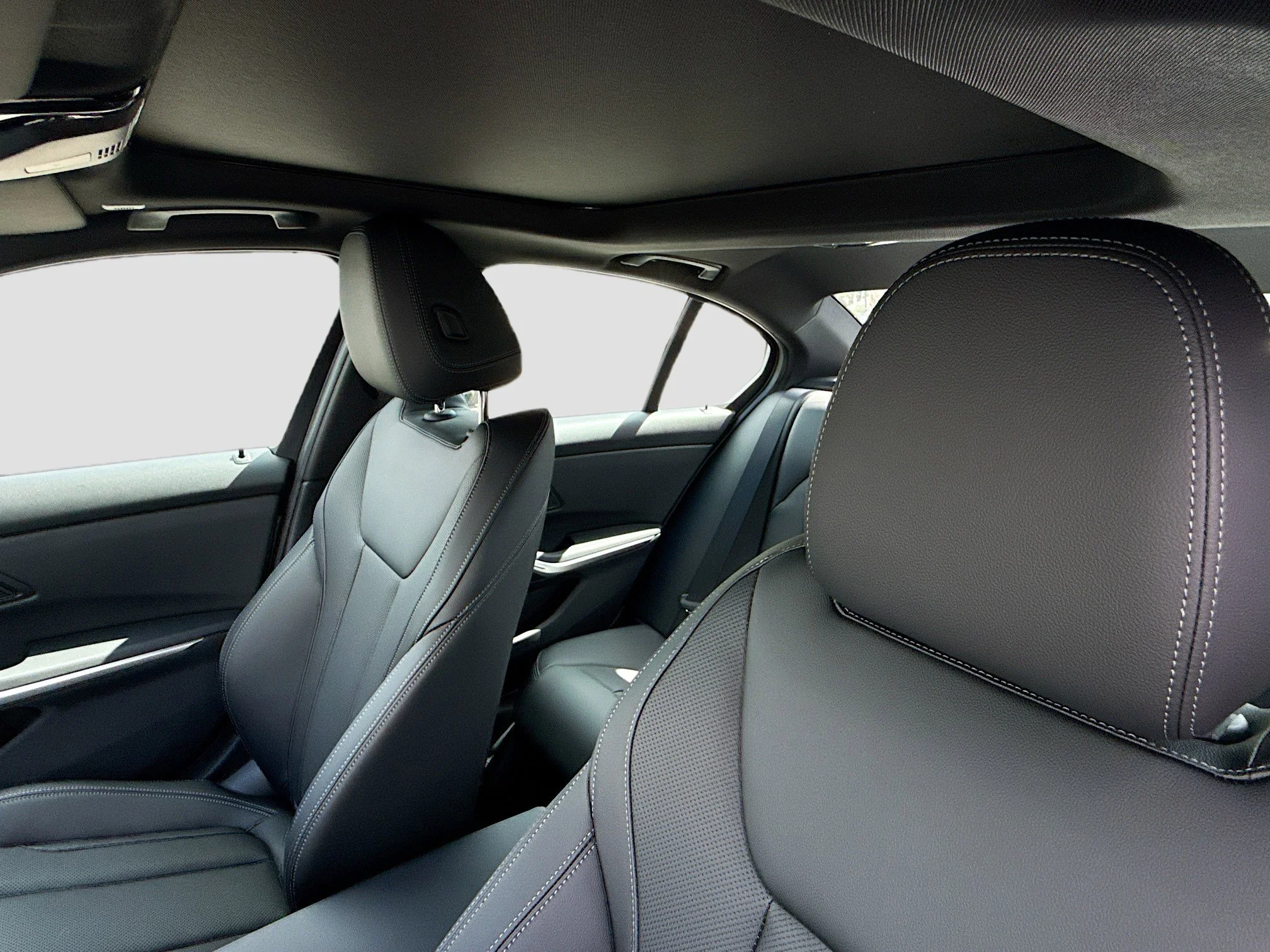 New 2026 Brooklyn Grey Metallic BMW 330i NA image 27