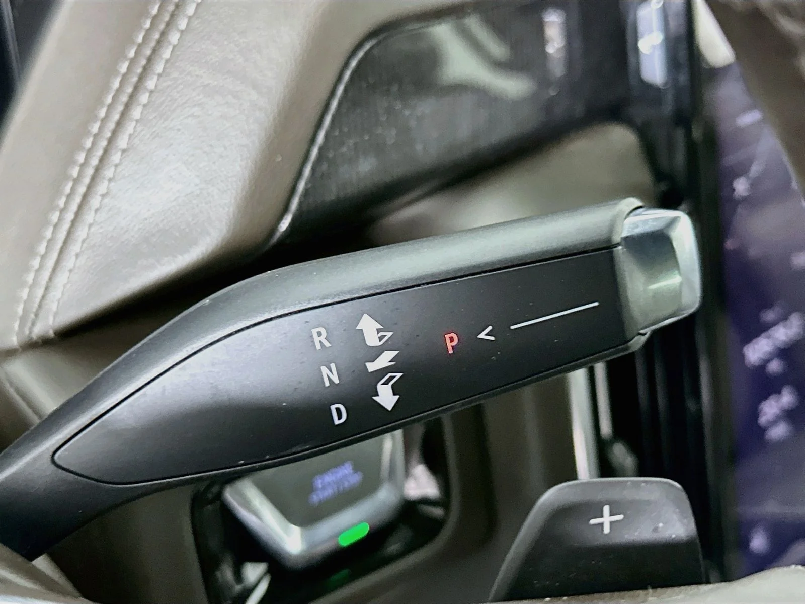 Used 2026 Summit White GMC Elevation image 18