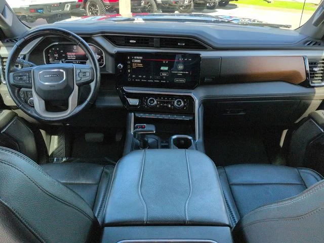 Used 2024  GMC Denali image 14