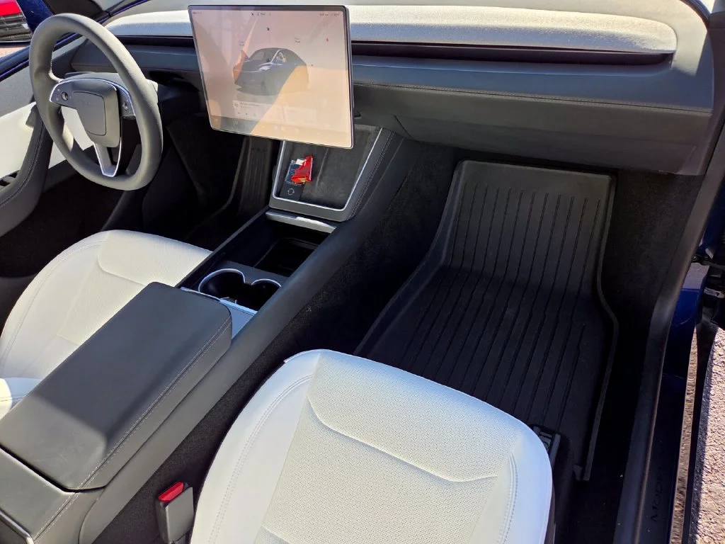 Used 2026  Tesla Long Range image 20