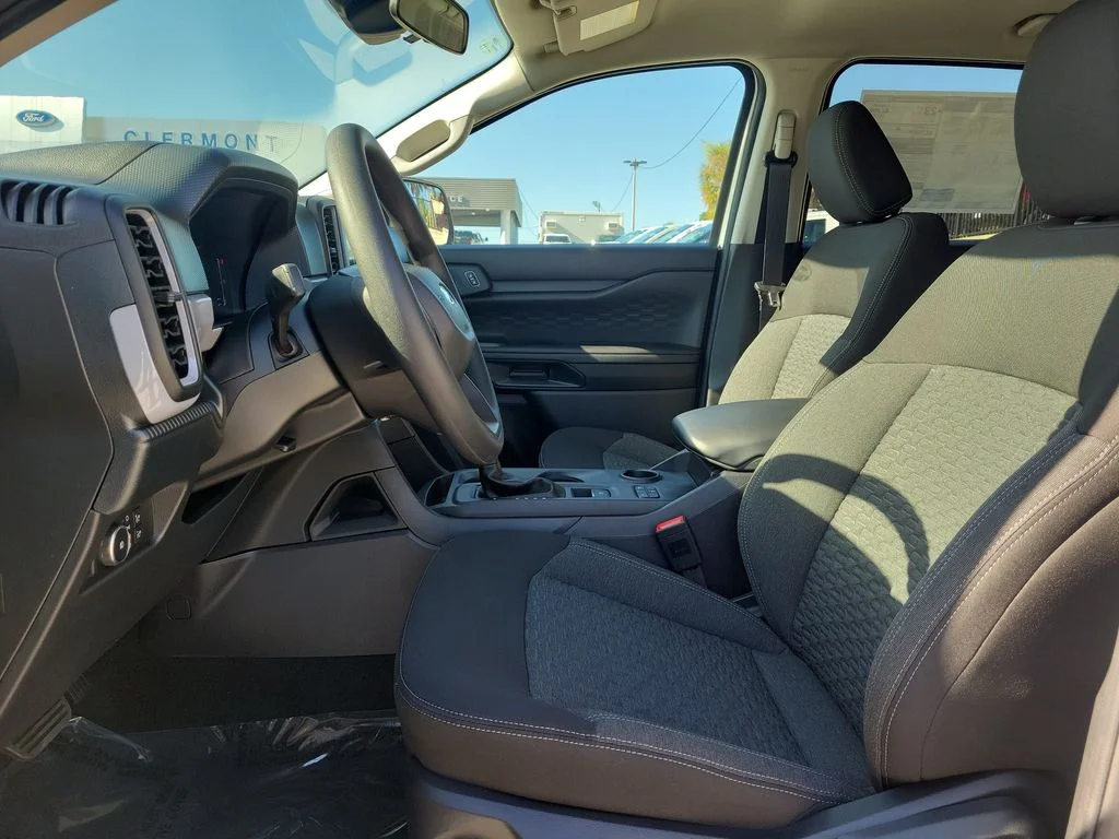 New 2026 Oxford White Ford XL image 15