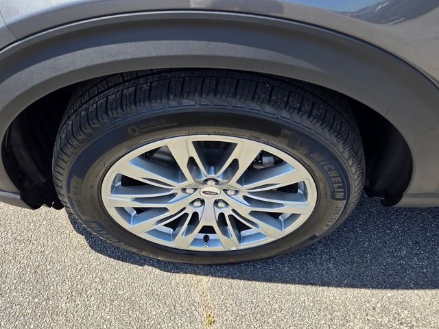 New 2026 Carbonized Gray Metallic Ford Platinum image 10