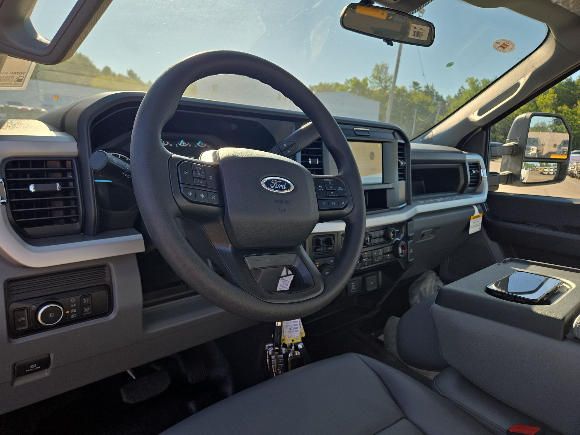 New 2026 Oxford White Ford F-350® XL image 6