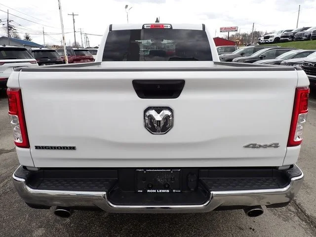 Used 2023 White Ram Big Horn/Lone Star image 4