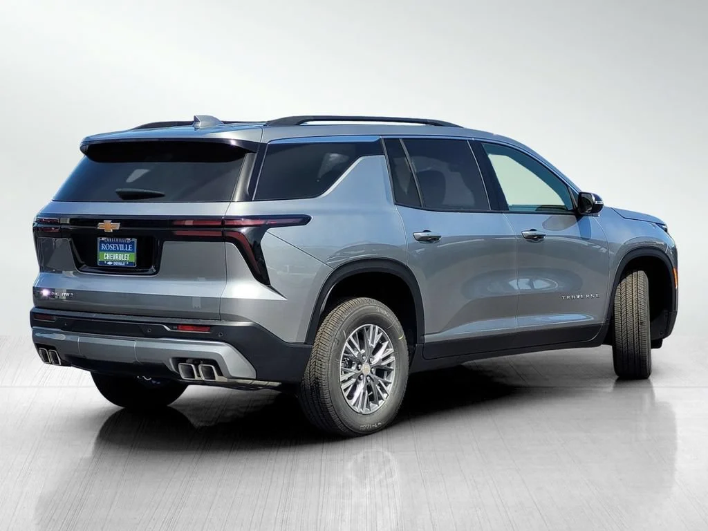 2026 Chevrolet Traverse LT - Photo 6