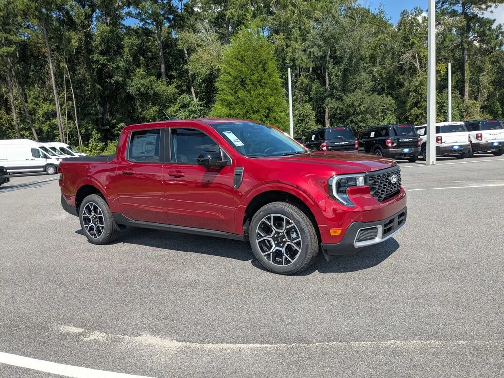 New 2026 Ruby Red Metallic Tinted Clearcoat Ford Lariat image 2