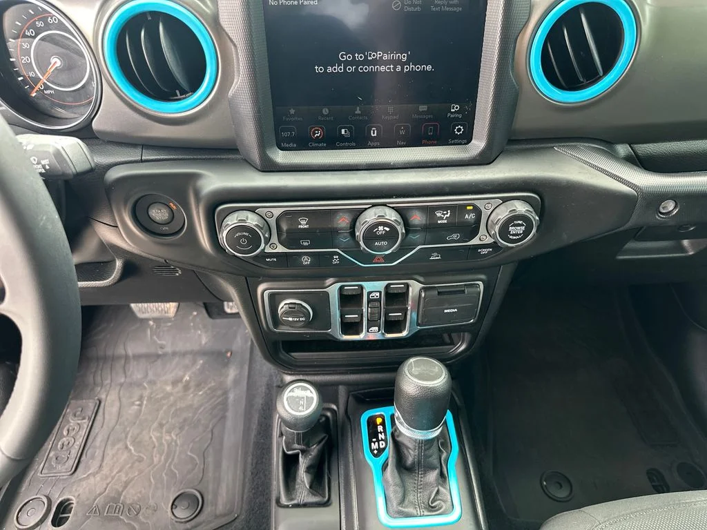 Used 2023 Gray Jeep Sport S image 26