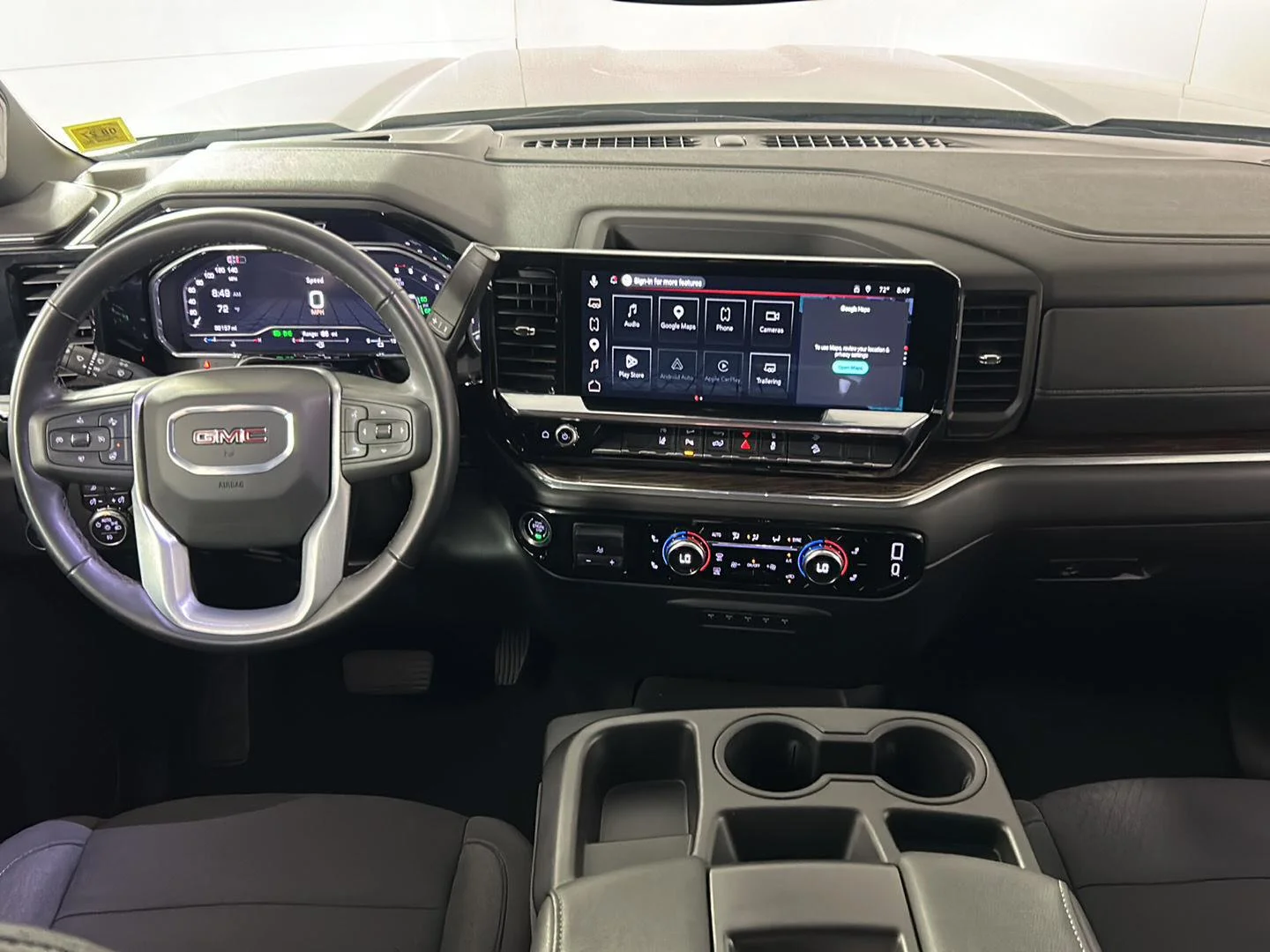 Used 2025 Sterling Metallic GMC SLE image 30