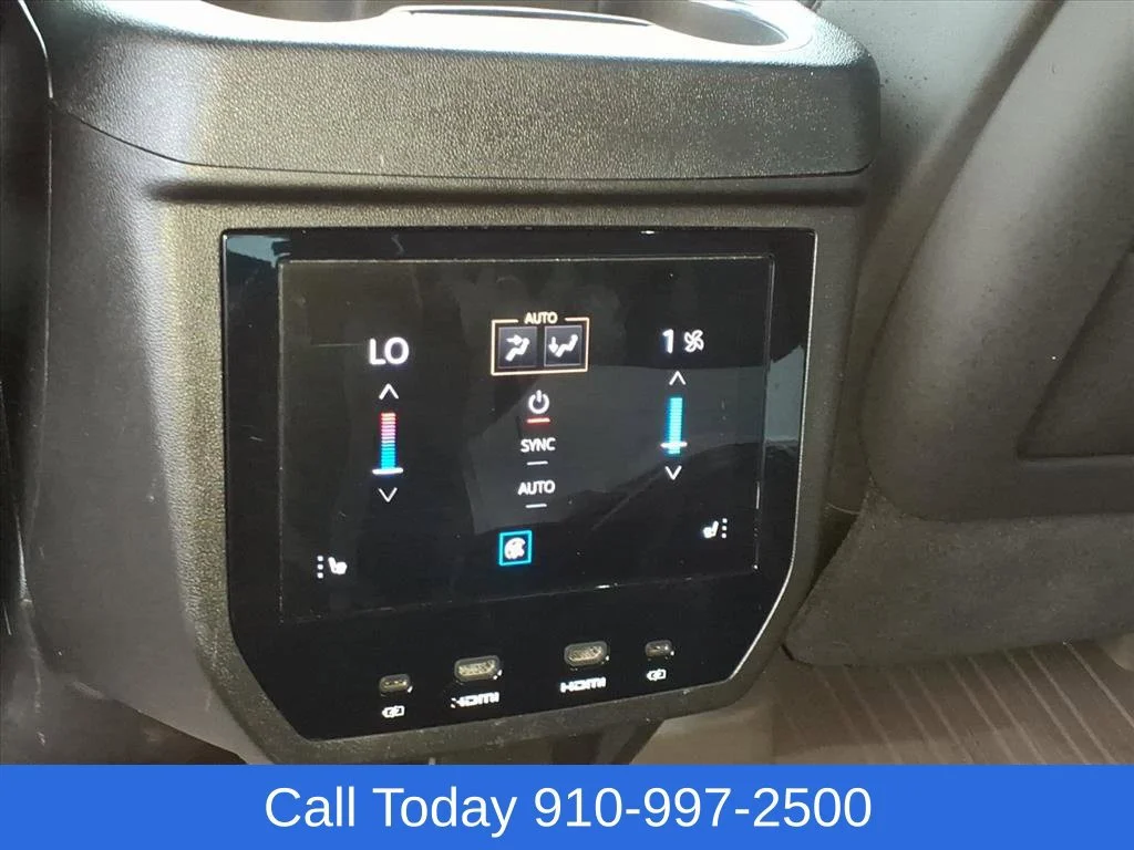 Used 2025 Summit White GMC Denali Ultimate image 28