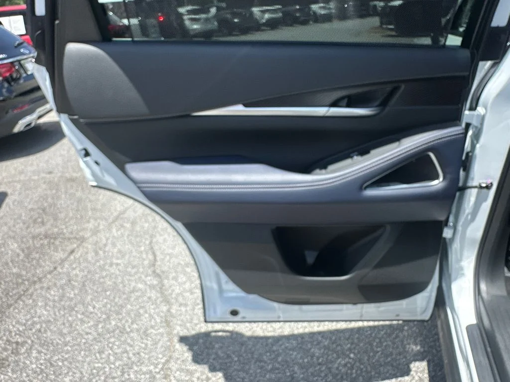 Certified Used 2026 White INFINITI SPORT image 18