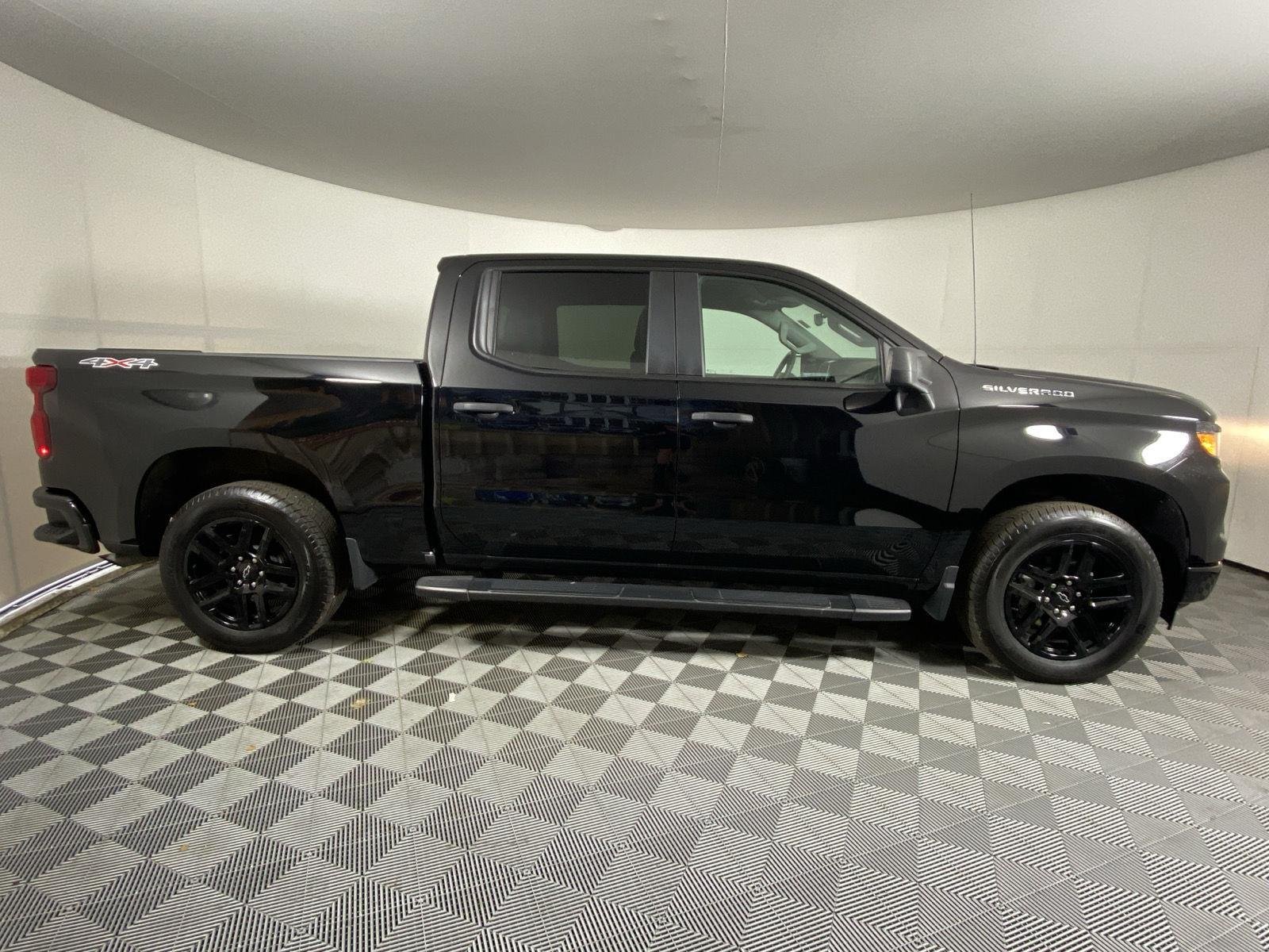 Used 2024 Black Chevrolet Custom image 8
