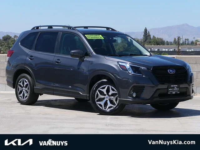 2023 Subaru Forester Premium