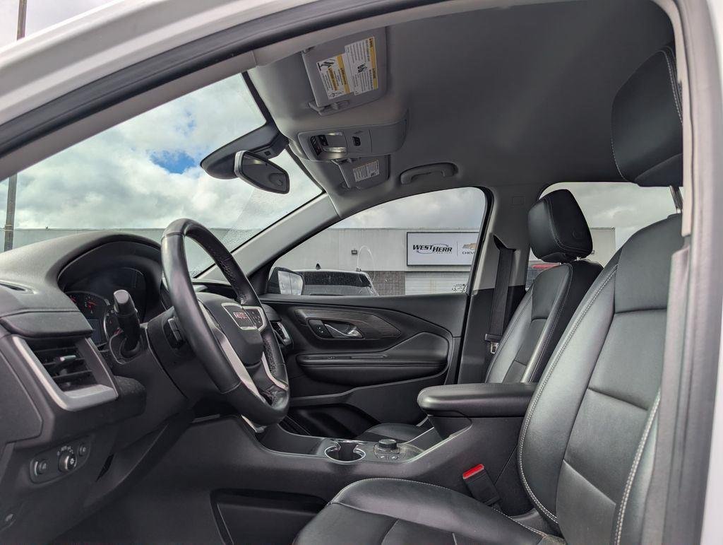 Used 2023 Summit White GMC SLT image 9