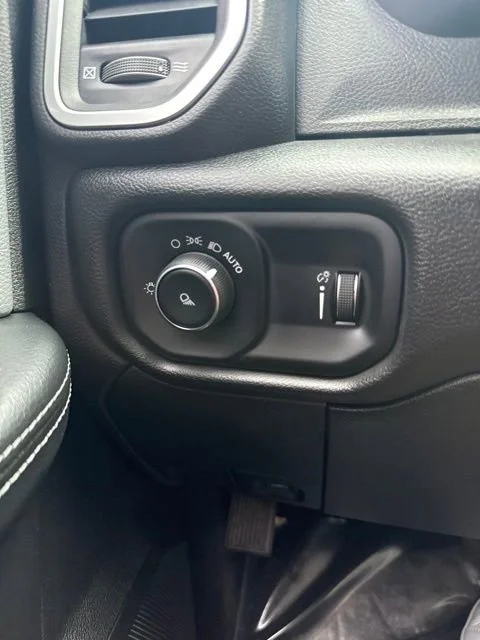 Used 2022  Ram Big Horn image 29