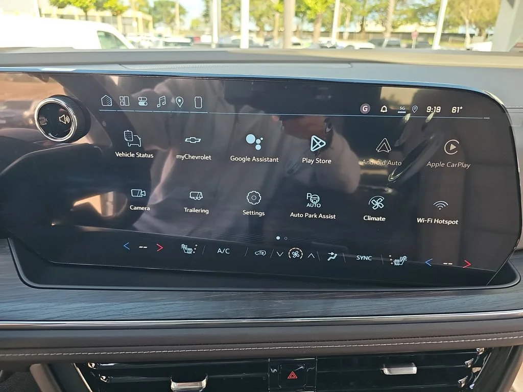 New 2026 Summit White Chevrolet LT image 23