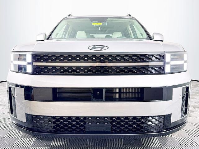 New 2026 Silver Hyundai Calligraphy FWD image 10