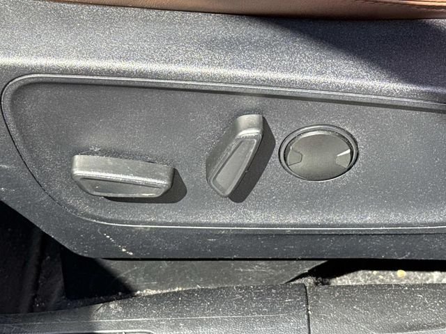Used 2021  Ford Outer Banks image 28