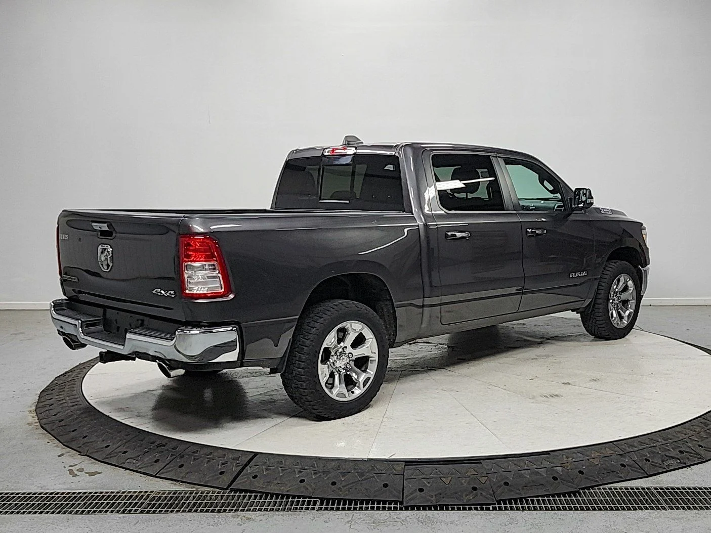 Used 2020 Gray Ram Big Horn/Lone Star image 7