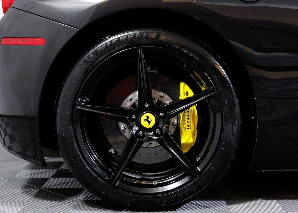Certified Used 2014 Nero Daytona Ferrari Base image 8