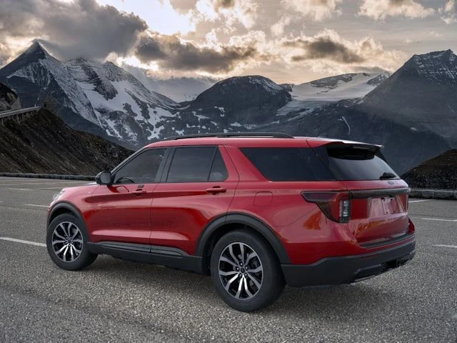 New 2026 Red Metallic Ford ST-Line image 4