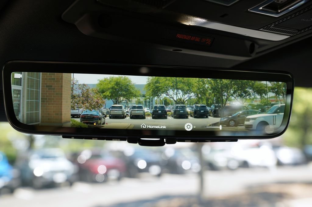 Used 2026 Gray Land Rover X-Dynamic SE image 25