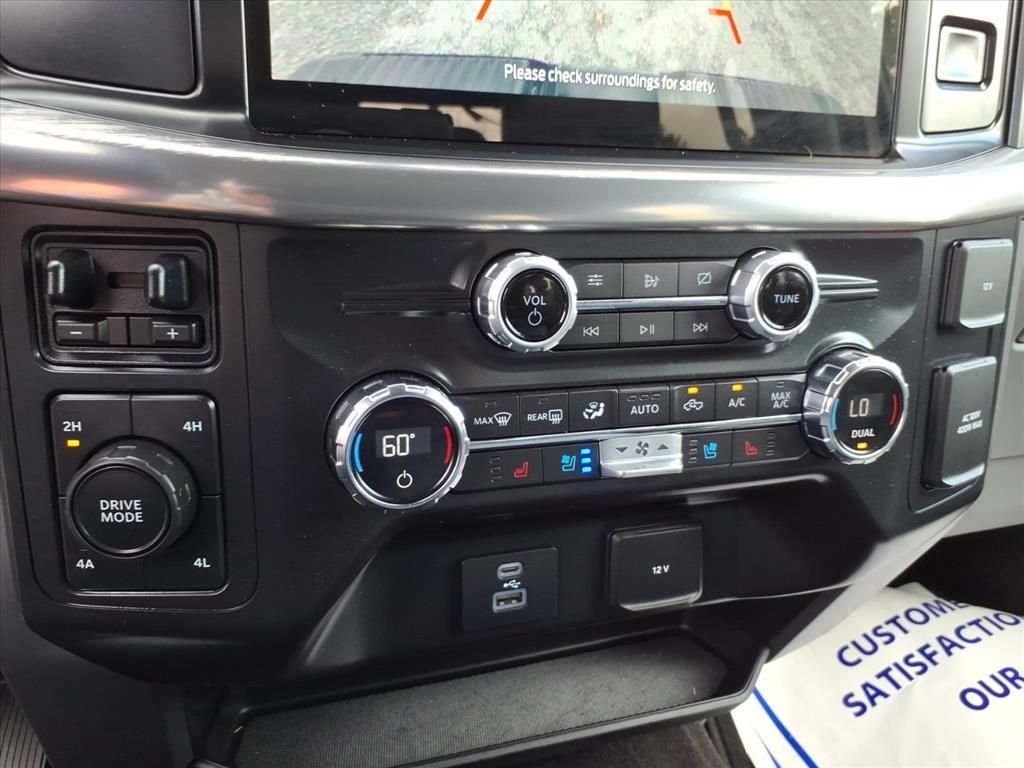 Used 2021 White Ford Lariat image 24