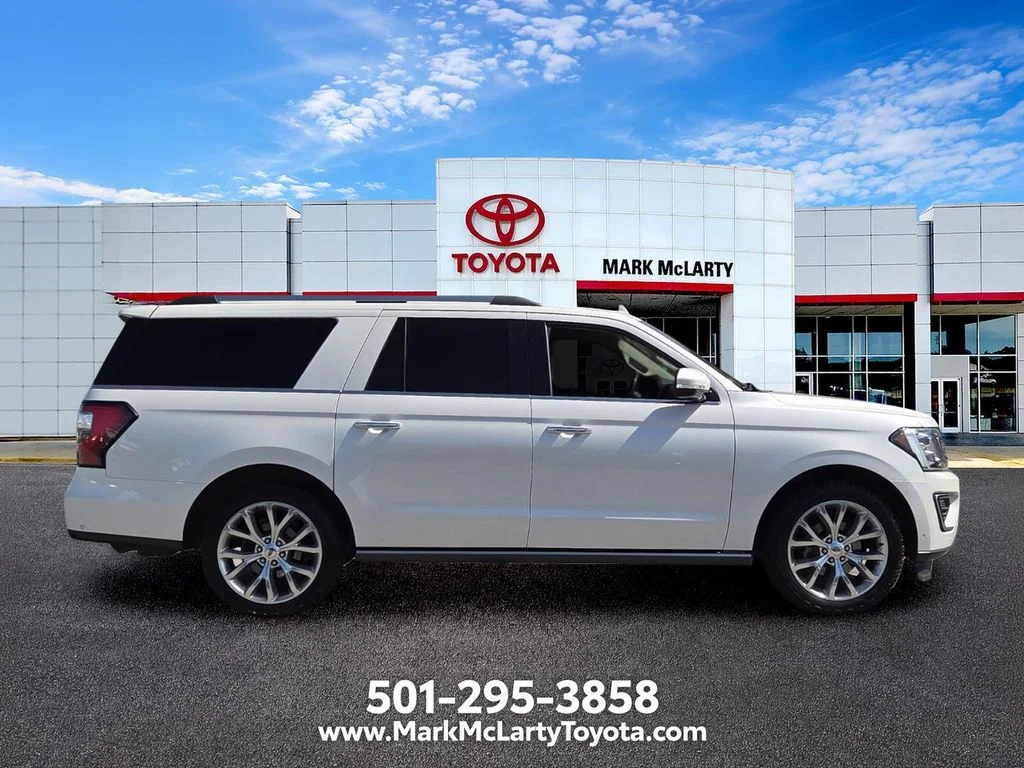 Used 2018 White Ford Limited image 6