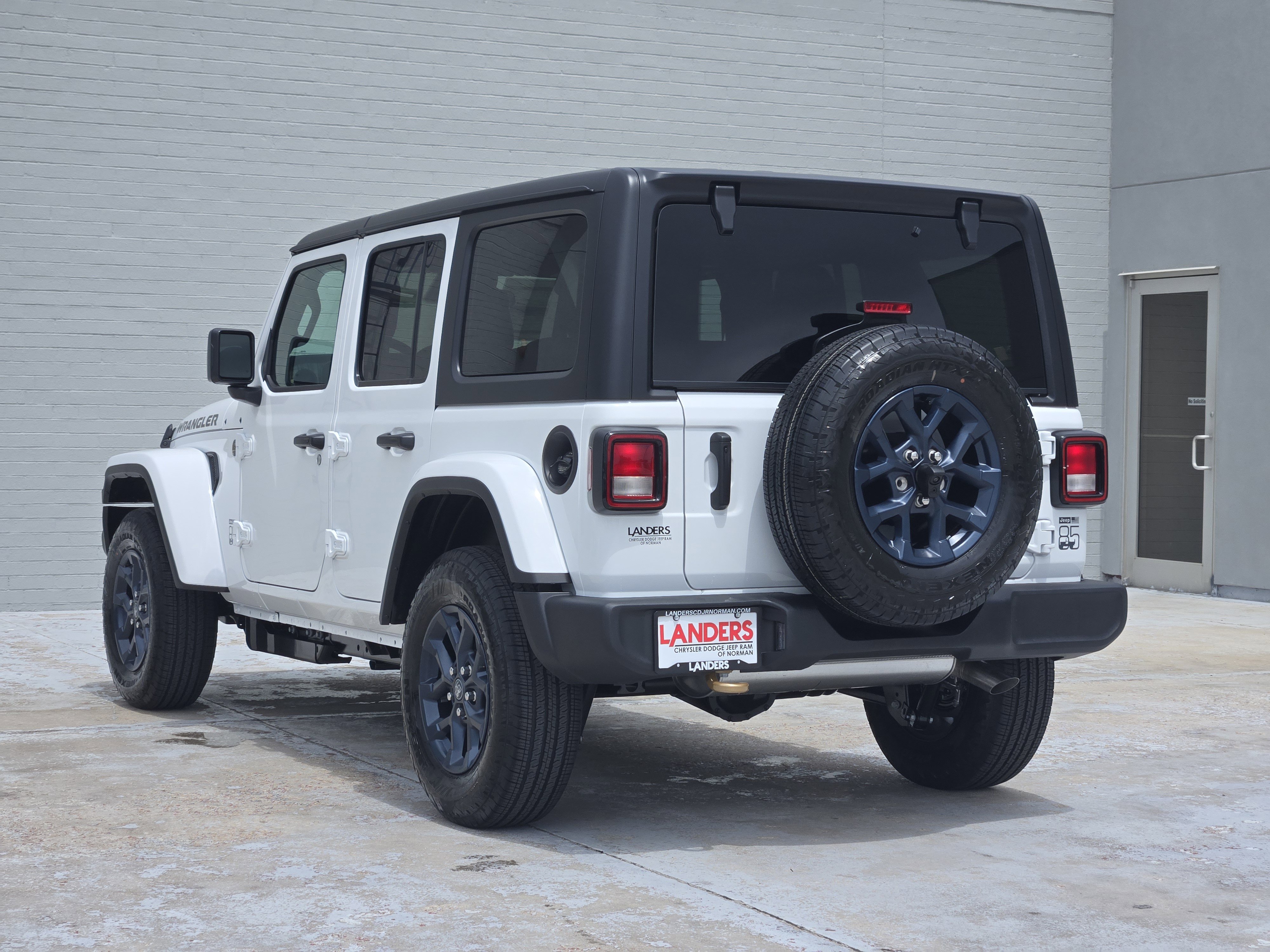 New 2026 Bright White Clear-Coat Exterior Paint Jeep 85th Anniversary image 3