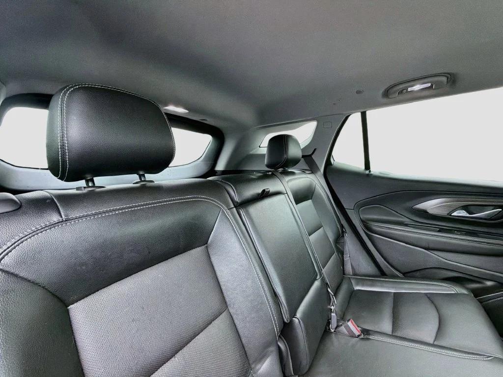 Used 2023 Black GMC SLT image 27