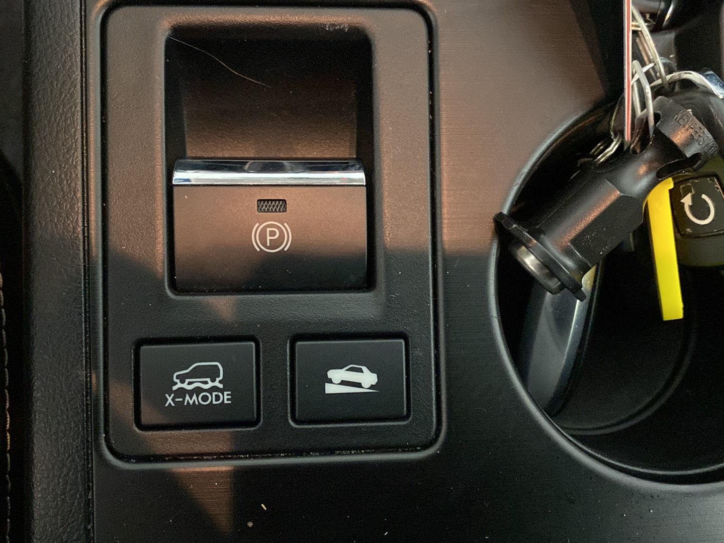 Used 2019 Crystal White Pearl Subaru Touring image 21