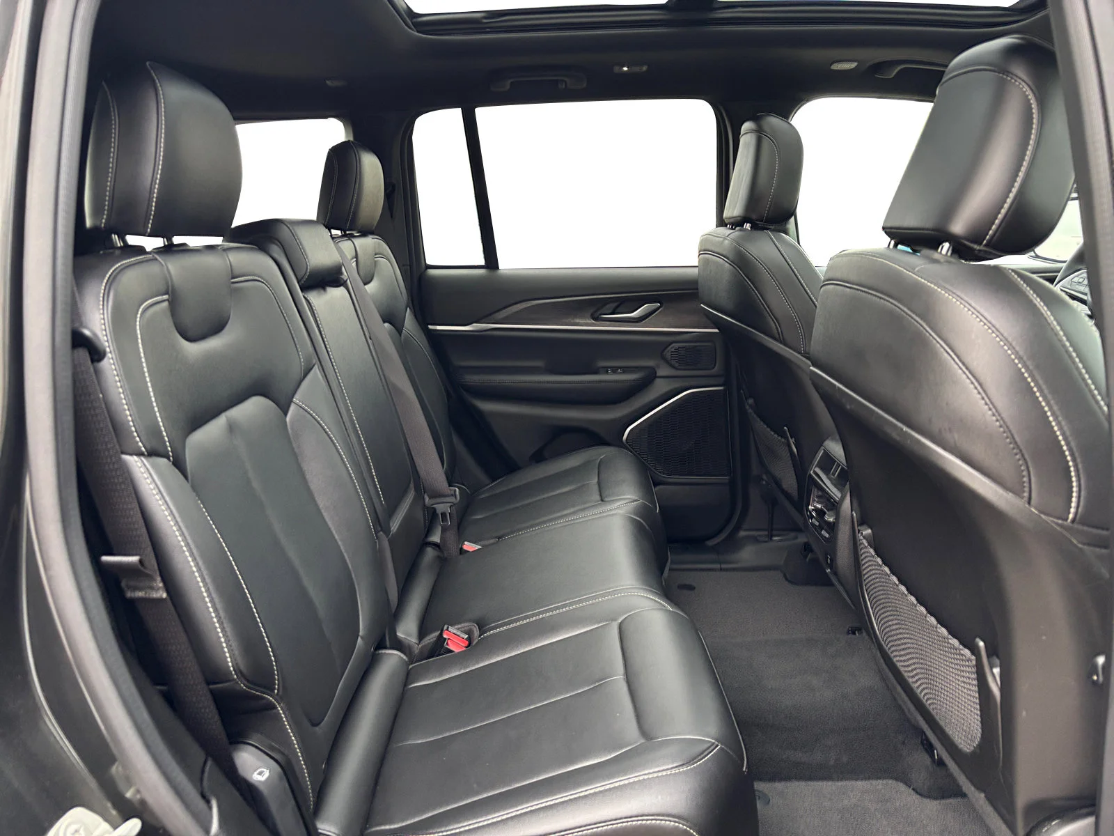 Used 2024 Black Jeep Limited image 18