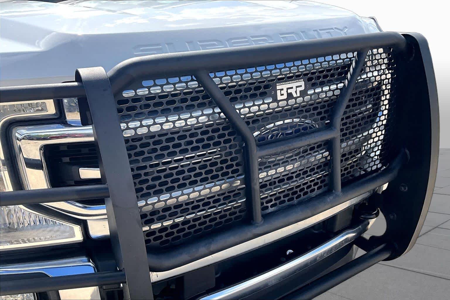 Used 2020 Oxford White Ford LARIAT image 30