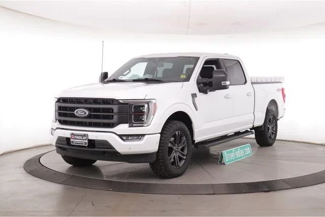 Used 2023 White Ford Lariat image 10