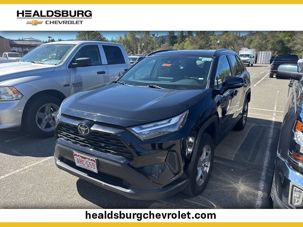 2024 Toyota RAV4 XLE