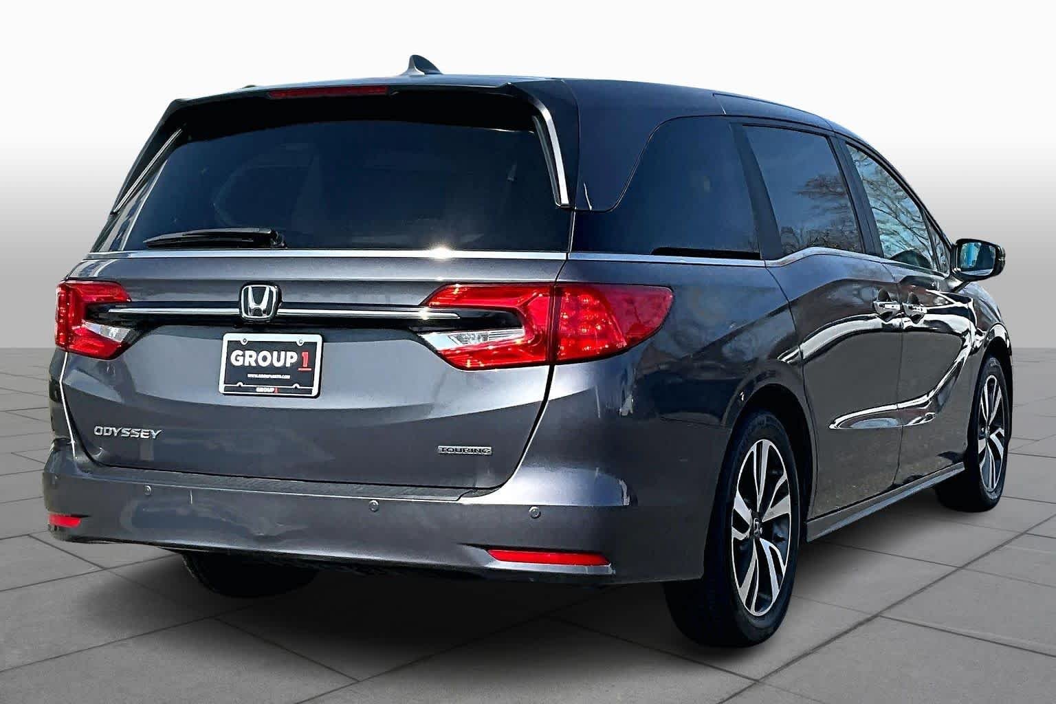 2024 Honda Odyssey Touring - Photo 13