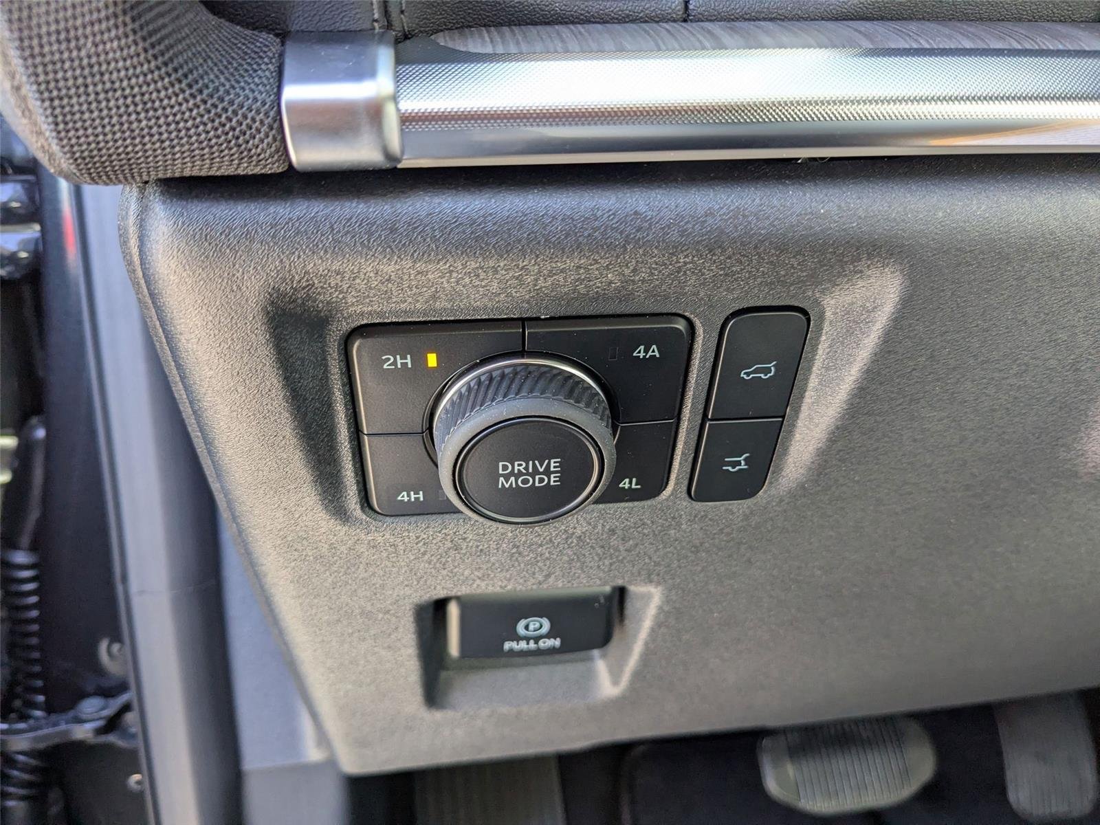 New 2025 Dark Matter Gray Metallic Ford Platinum® MAX image 16