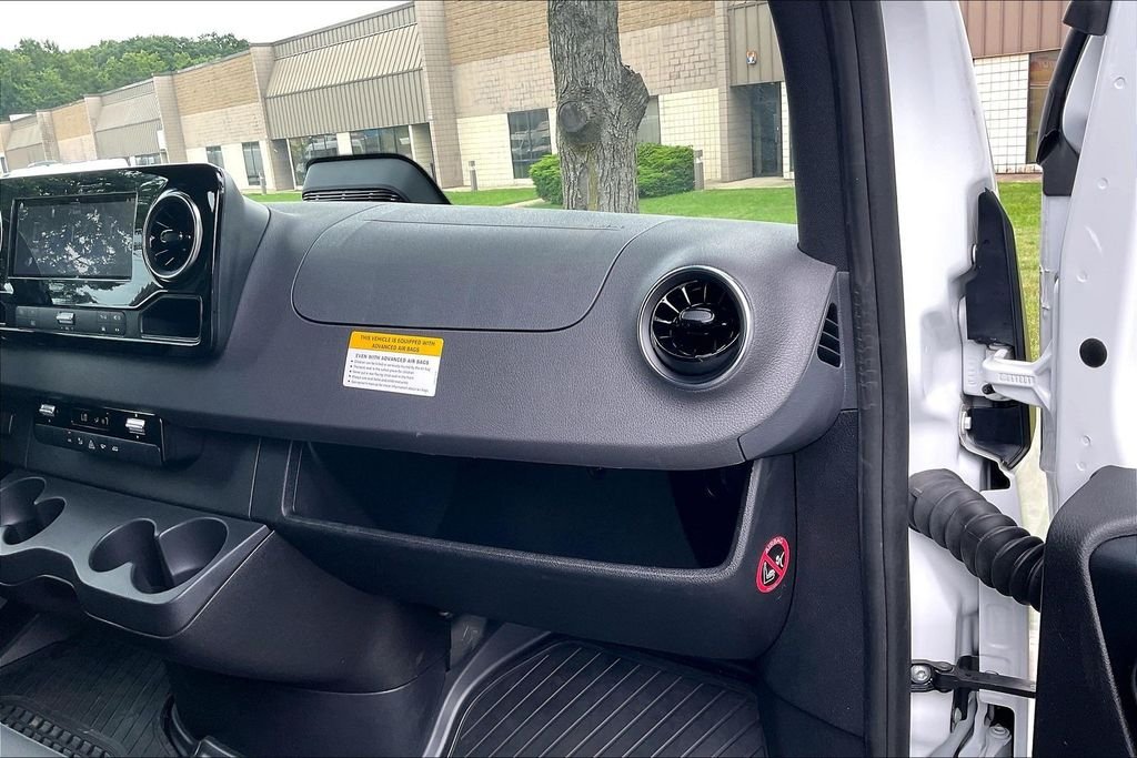 2026 Mercedes-Benz Sprinter Cargo Van Base - Photo 12