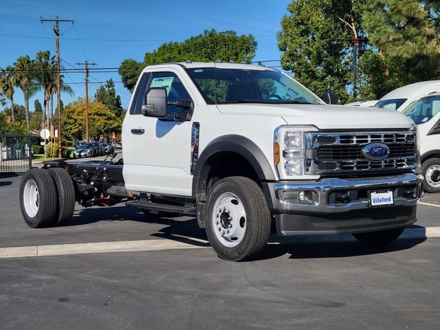 New 2026 Oxford White Ford F-550® XL image 25