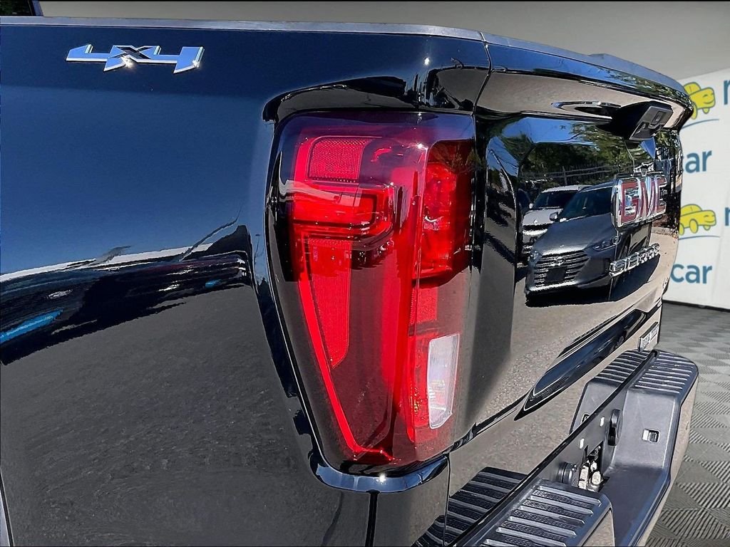 Used 2025 Black GMC Elevation image 34