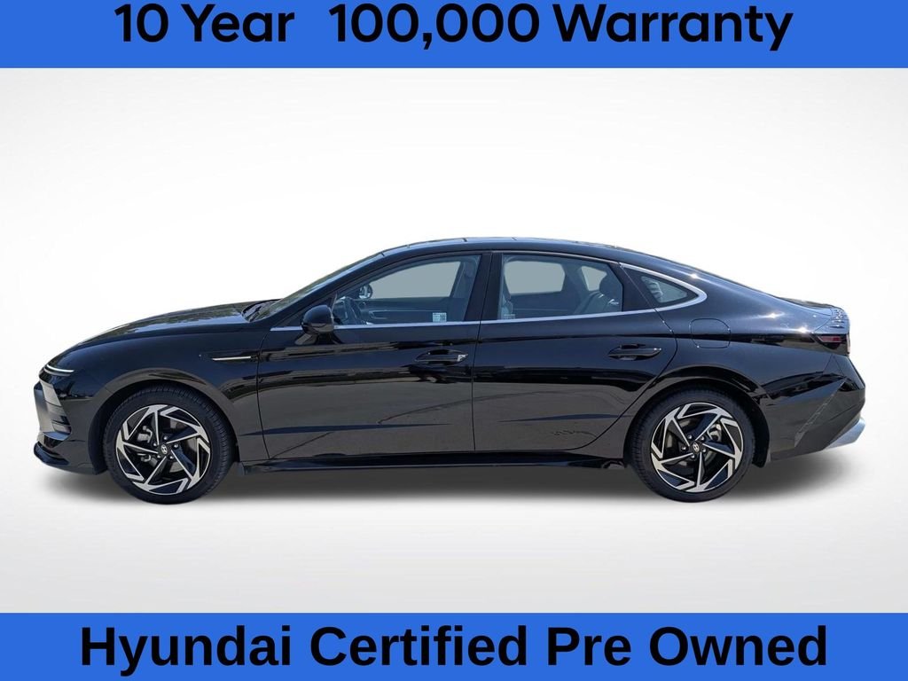 Certified Used 2025 Black Hyundai SEL Convenience image 15
